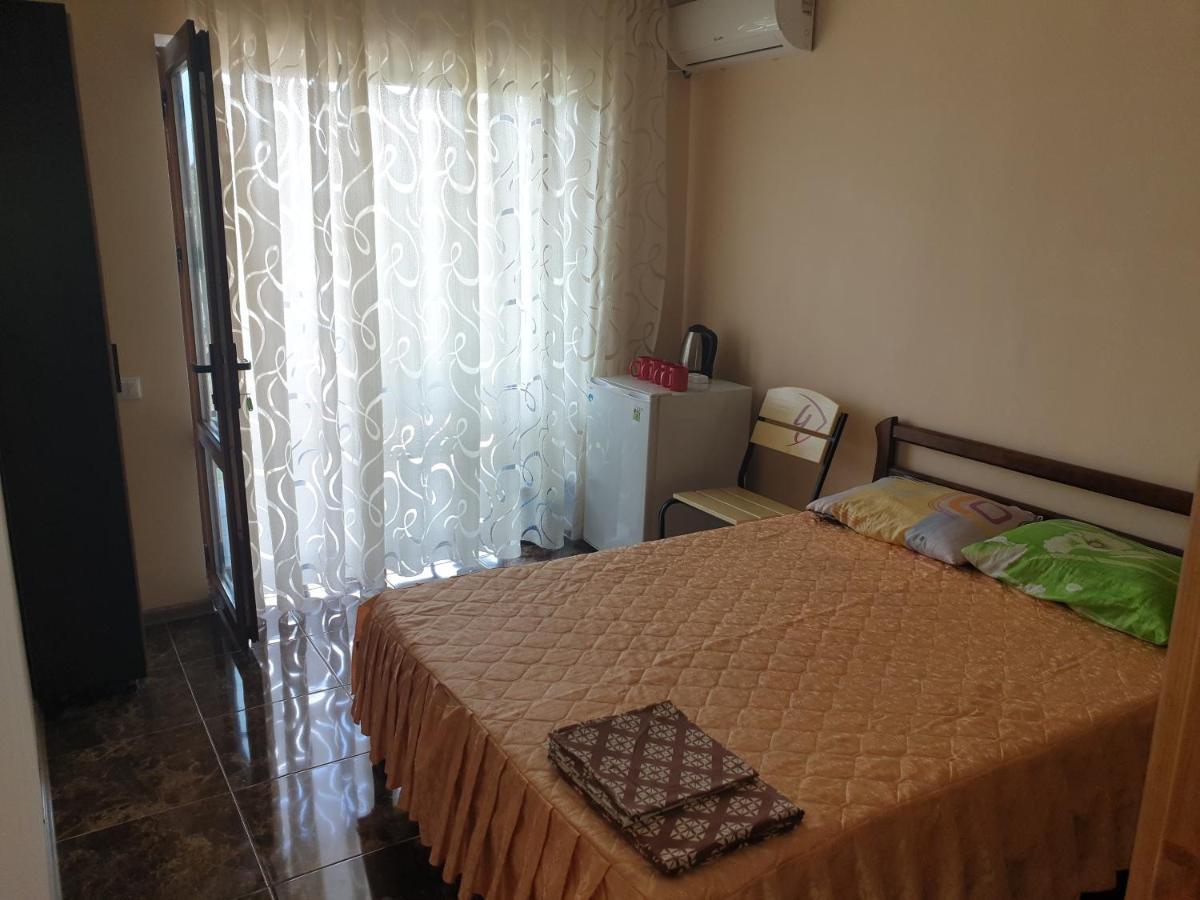 Otel Elena 쿠로르트네 외부 사진