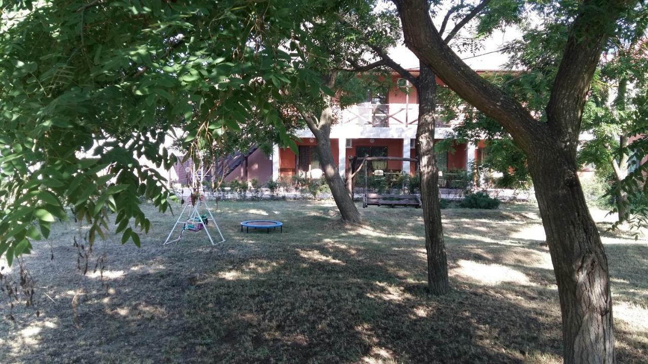 Otel Elena 쿠로르트네 외부 사진